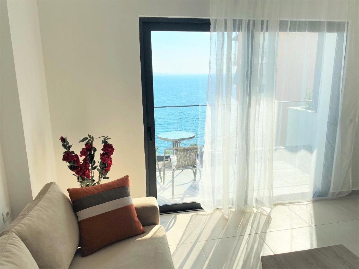 Sea View Apartment Elite2 Sarande Exterior photo