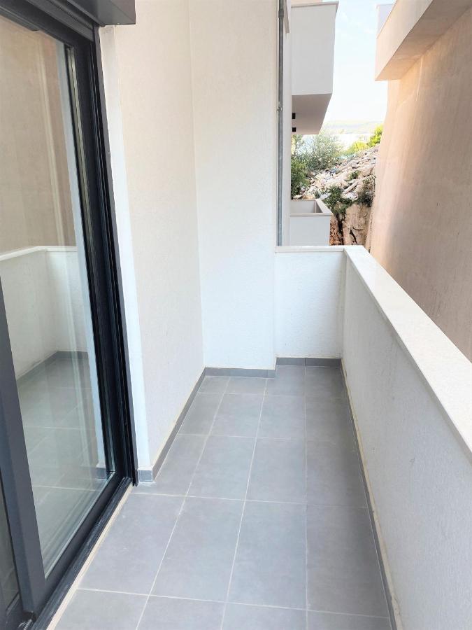 Sea View Apartment Elite2 Sarande Exterior photo