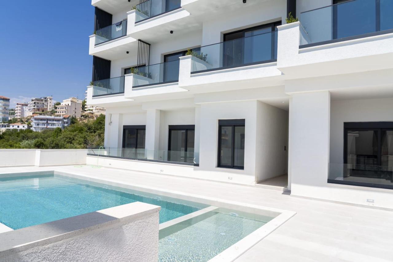 Sea View Apartment Elite2 Sarande Exterior photo